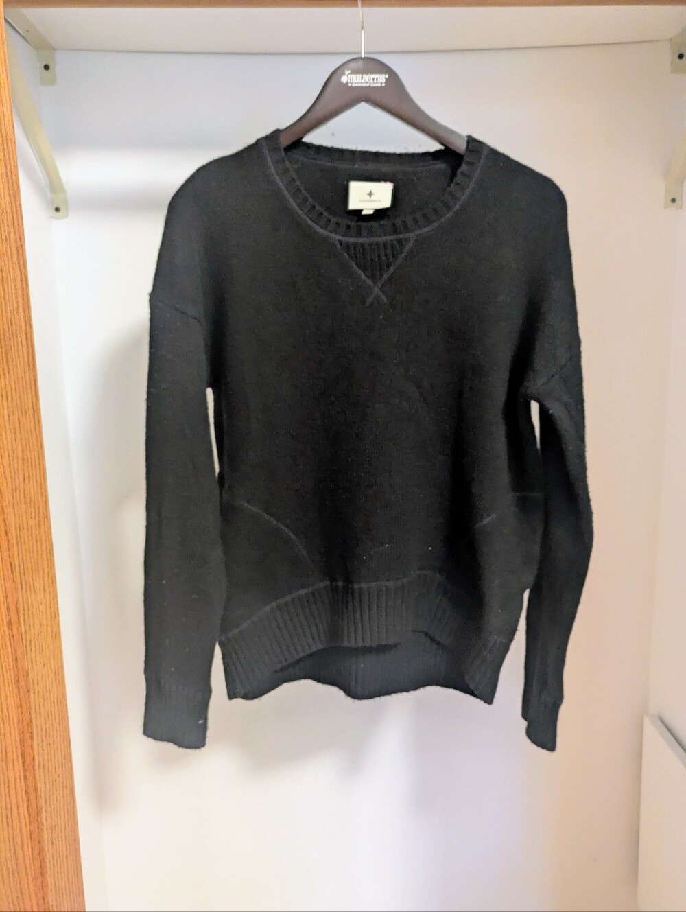 Tuckernuck Faris Pullover Crew Neck Sweater Black Size Medium